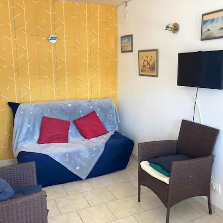 Apartmán Cosy A 27m² Avec Piscine Partagee *