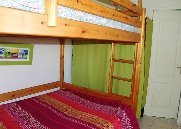 Apartment Montmartin: Proche, Piscine Partagée Et Jardin Clos Montmartin-sur-Mer